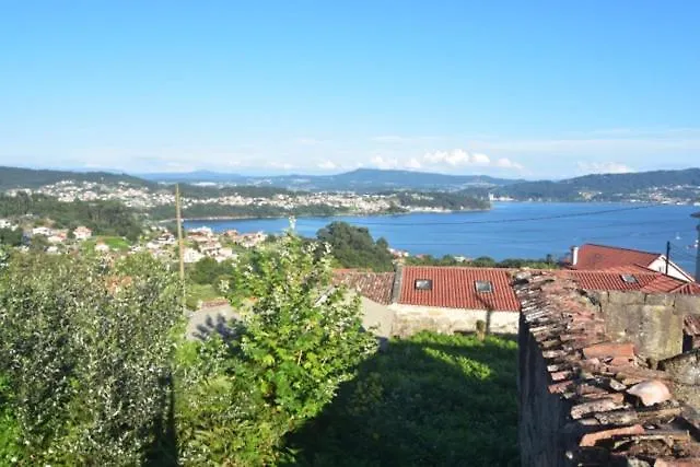Проживание в семье Mirador Do Xubino